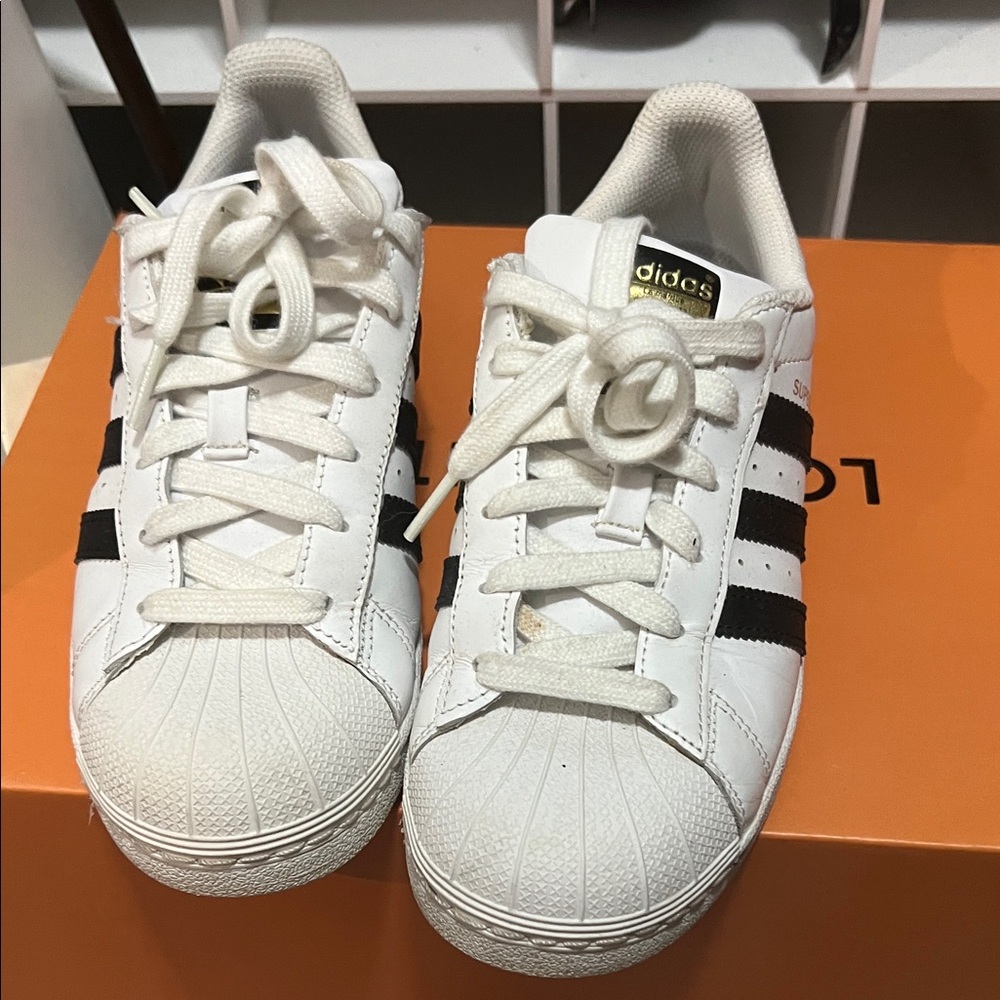 adidas Kids White Sneakers with Black Stripes - Classic Shell Toe